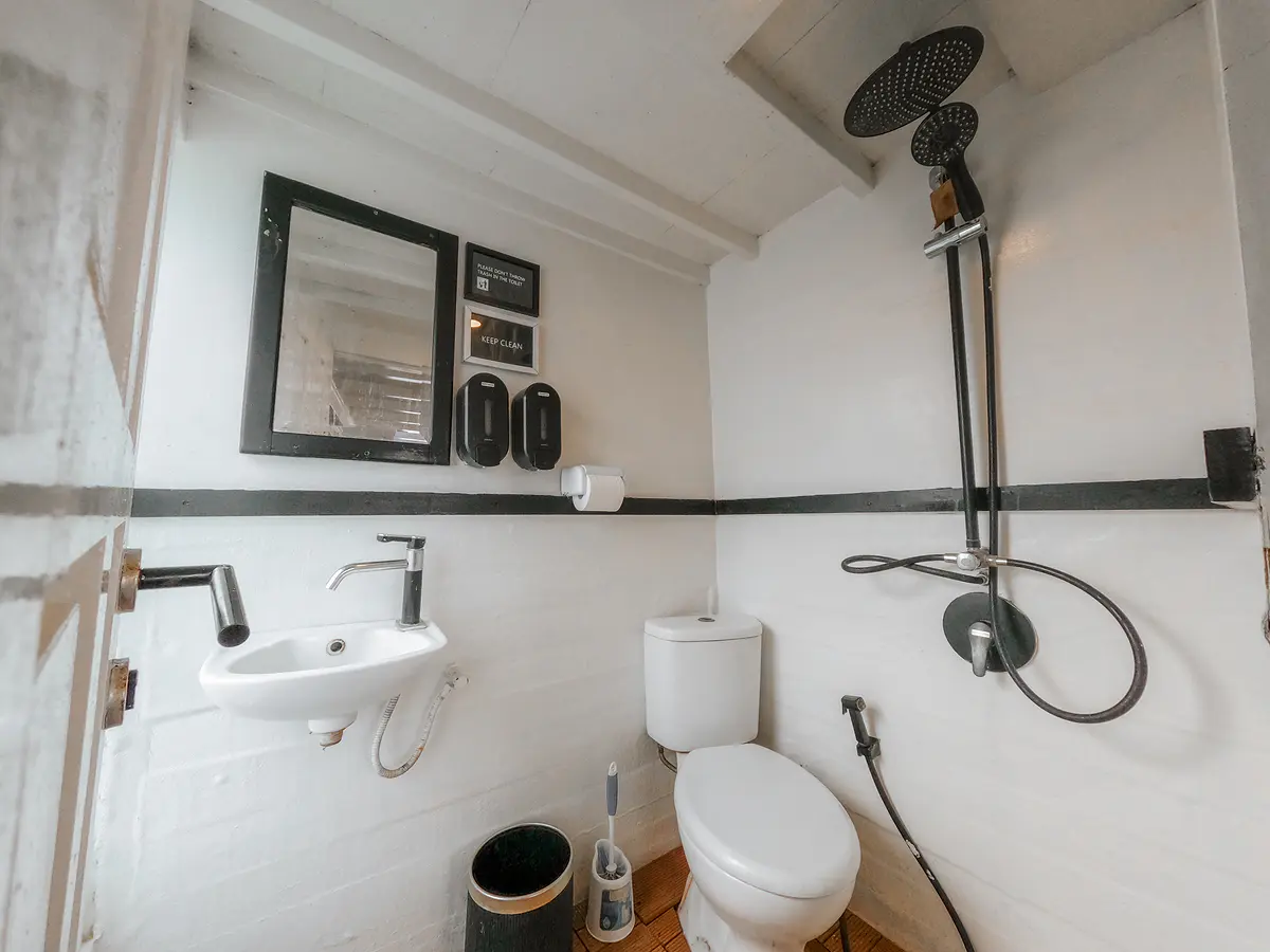 Padar Master Suite - Image 1